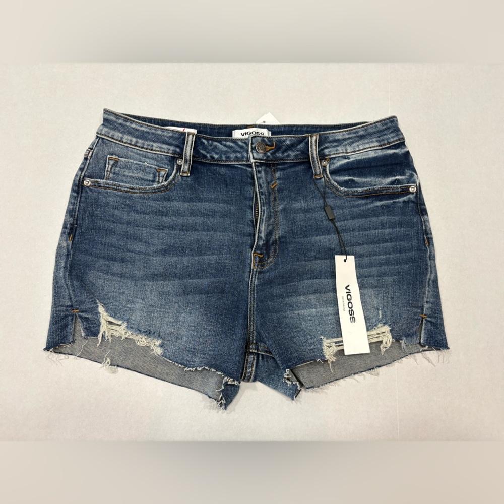 Vigoss denim jean shorts Ace short high rise frayed hem 31/12 with 3” inseam NWT